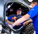 La FIA sanciona a Sainz y le hace pasar por caja