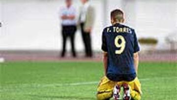 <b>DESESPERADOS.</B> Fernando Torres y sus compañeros se sienten perjudicados por los arbitrajes.