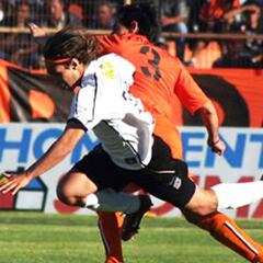 El accidentado primer duelo entre Alexis Sánchez y Claudio Bravo