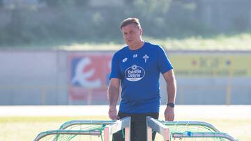 Cristóbal Parralo triunfa en el Racing de Ferrol.