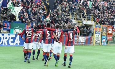 Mauricio Pinilla no pudo evitar magro empate de Genoa