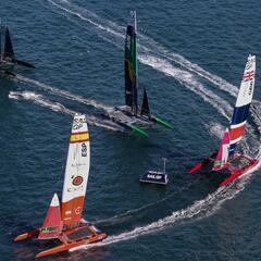 España vuela y lidera el Gran Premio de Australia