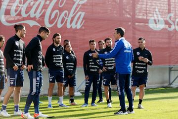 Las primeras postales de Berizzo dirigiendo a la Roja