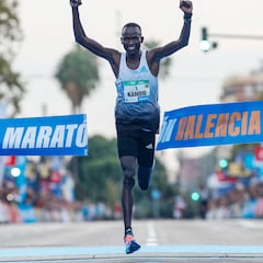 Kandie corre en Valencia como Pedro por su casa