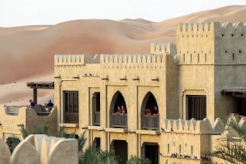 Abu Dhabi Tour 2015 - Qasr Al Sarab.