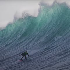 Tres mujeres contra las olas gigantes de Nazaré