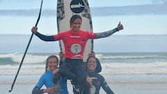 Iballa Ruano, campeona de España de SUP olas 2024 en la playa de Pantín.