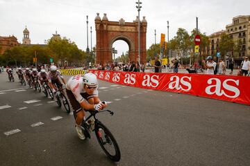 El equipo AG2R Citroën durante la etapa de hoy. 



