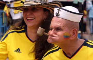 De esta guisa posó un seguidor colombiano antes del partido ante Ecuador. Su selección ganó 3-1 y Bacca marcó dos goles. Este Popeye seguro que se fue contento a casa. 