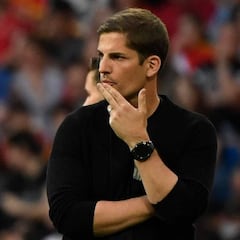 Robert Moreno tiene seis partidos por delante para clasificar a España para la Eurocopa