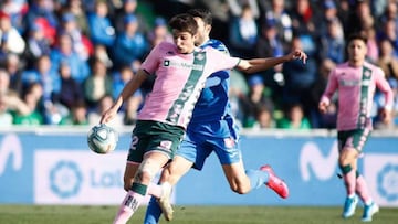 Edgar: "El Betis quiere que juegue y vuelva más formado"