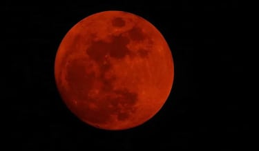 Luna roja 2025: ¿por qué a veces se ve grande, con tonos rojizos y anaranjados?