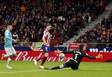 2-0. Saúl Ñíguez marcó el segundo gol.