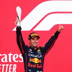 Checo Pérez termina segundo en el GP de Azerbaiyán y llega a 20 podios en su carrera