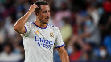 Eden Hazard of Real Madrid CF gestures during the spanish league, La Liga Santander, football match played between Levante UD and Real Madrid at Ciutat de Valencia stadium on Auguts 22, 2021, in Valencia, Spain.
 AFP7 
 22/08/2021 ONLY FOR USE IN SPAIN