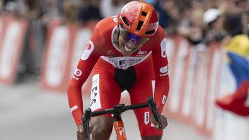 Egan asciende en ranking UCI; Martínez, el mejor colombiano