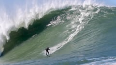 Un ciclón genera olas gigantes de récord en la Nazaré brasileña