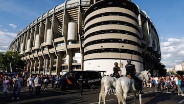 Santiago Bernabeu.