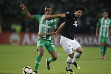 Libertad avanzó a la fase de grupos tras ganar 5-4 en los penales. Bocanegra fue quien falló en Nacional.