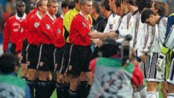 <b>DECISIVO</B>. Makelele y Flavio han de taponar a Scholes y Giggs para liberar a Hierro y Helguera, así como a Zizou