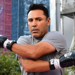 Oscar De La Hoya hospitalized for Covid, cancels comeback bout