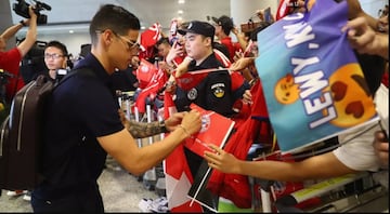 James ya está en China para enfrentar al Arsenal, Milan, Inter y Chelsea