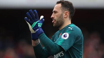 Ospina vuelve a ser titular en Premier después de 364 días