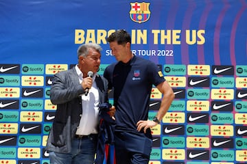 Presentación de Robert Lewandowski en Miami como nuevo jugador del FC Barcelona.