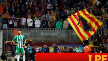 Pezzella, en el Camp Nou.