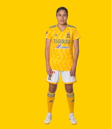 Actualmente juega en Tigres y lleva 10 goles desde su llegada al equipo en el 2017. Ha sido seleccionada mundialista en la Copa Mundial Sub-17 de Jordania 2016 y para el Premundial Femenil de Concacaf 2018.