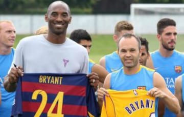 El basquetbolista de Los Angeles Lakers incluso se ofreció para jugar con el Barcelona en la liga de basquetbol.