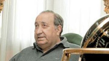 <b>TORRES</B>. Los rivales le buscan y si pica, como pasó,
mejor para ellos.