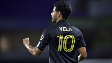 Carlos Vela lució en el duelo frente a Cruz Azul