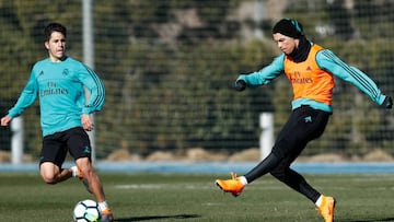 Ceballos y Vallejo contin¨²an al margen del grupo