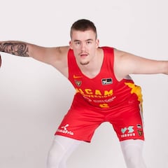Radoncic ya tiene nuevo equipo: jugará en el Iberostar Tenerife