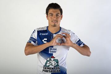 Surgido de la brillante camada de 2013, el mediocampista se erigió como uno de los mejores de la Liga MX, por eso varios equipos como Chivas lo quisieron, sin embargo, siguió los pasos de ‘Chucky’ y ahora jugará con el PSV.
