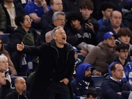 Soccer Football - UEFA Champions League - Round 16 - Second Leg - Chelsea v Paris St Germain - Stamford Bridge, London, Britain - March 17, 2026 Paris St Germain coach Luis Enrique during the match Action Images via Reuters/Andrew Couldridge