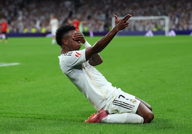 O Real Madrid contra Morricka é a aprovação e suspeita: ardly comandou a revolução