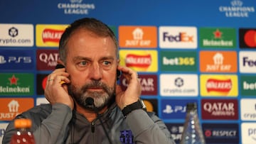 Barcelona's German coach Hans-Dieter Flick attends a press conference at Stamford Bridge in London on November 24, 2025, on the eve of their UEFA Champions League league phase football match against Chelsea. (Photo by Adrian DENNIS / AFP)