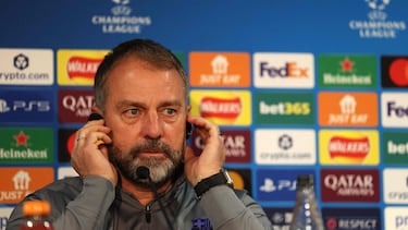 Barcelona's German coach Hans-Dieter Flick attends a press conference at Stamford Bridge in London on November 24, 2025, on the eve of their UEFA Champions League league phase football match against Chelsea. (Photo by Adrian DENNIS / AFP)