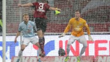 Nilsson abrió el marcador de cabeza.