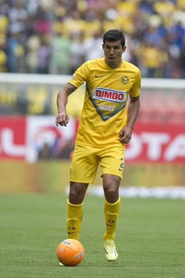 Del amor al odio: futbolistas que defendieron a América y Cruz Azul
