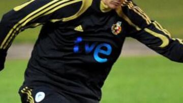 Sandro Rosell podría ofrecer 81 millones por Torres, según el 'Daily Mirror'