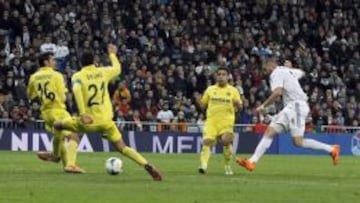 Benzema marc&oacute; dos goles contra el Villarreal la pasada temporada.