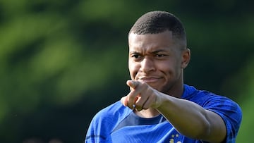 Mbappé, en un entrenamiento con la selección francesa.