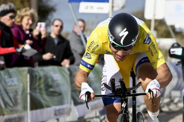 Kwiatkowski se hace un hueco en el corral de los gallos