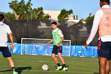 La Selección Colombia realizó la última práctica antes de enfrentar a Uruguay en los cuartos de final de la Copa América. El equipo de Reinaldo Rueda sufrió la baja de último momento de Matheus Uribe que no podrá disputar más el certamen. 