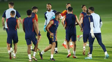 Eric García durante el entrenamiento de la selección española.