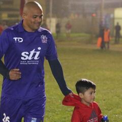 Bombazo del año: Humberto Suazo jugará en la Primera B