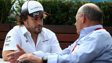 Fernando Alonso y Ron Dennis.